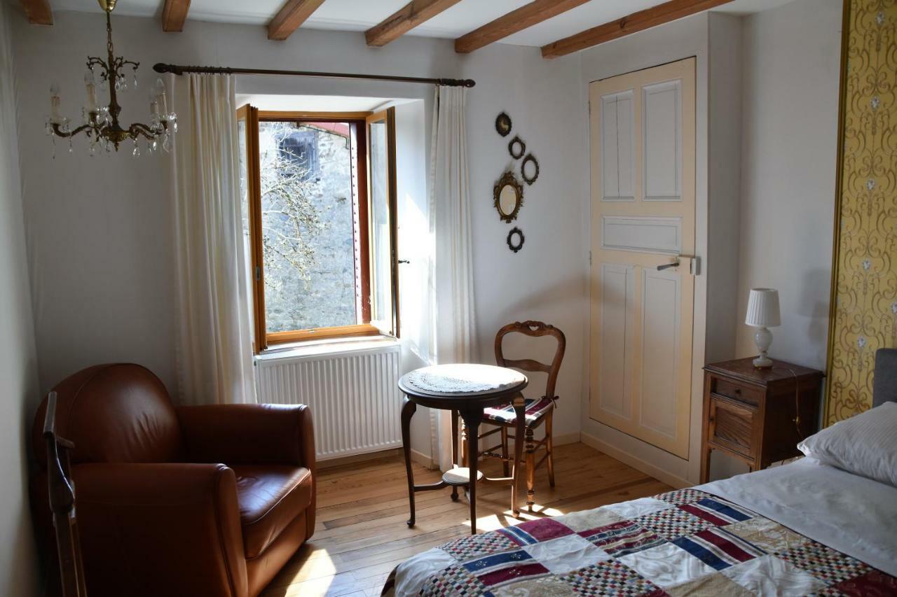 L'Embellie Bed & Breakfast Bertignat Екстериор снимка