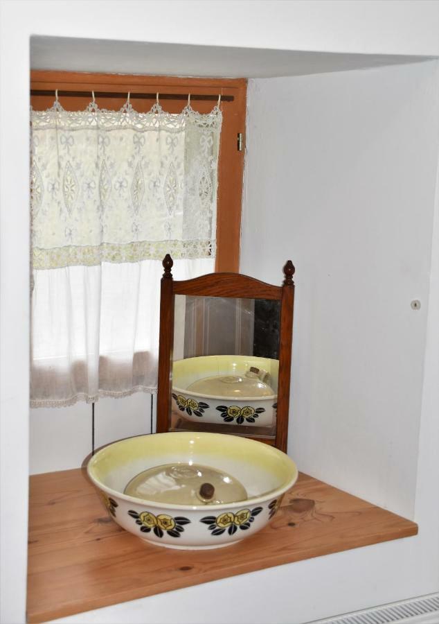 L'Embellie Bed & Breakfast Bertignat Екстериор снимка