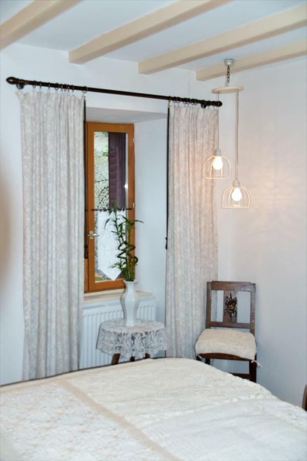 L'Embellie Bed & Breakfast Bertignat Екстериор снимка