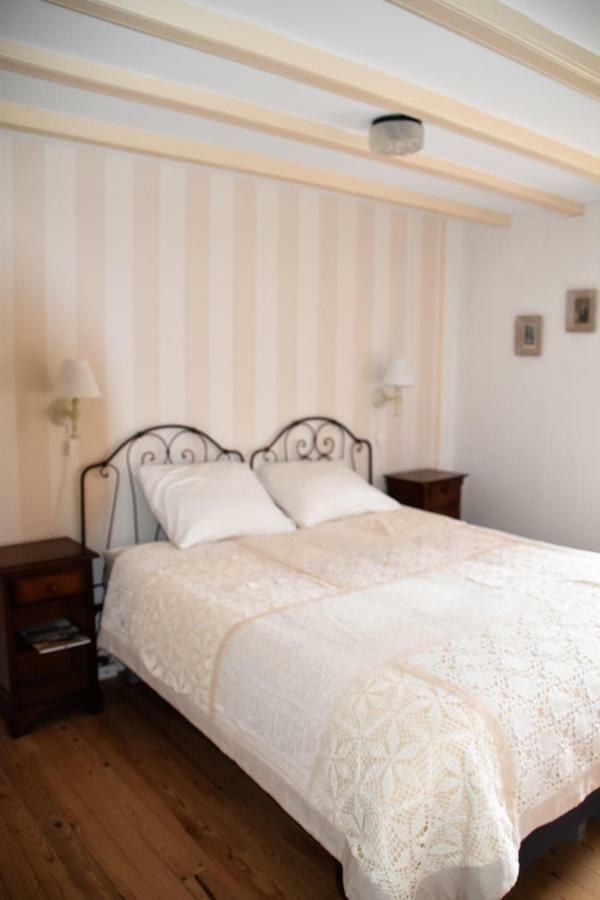 L'Embellie Bed & Breakfast Bertignat Екстериор снимка